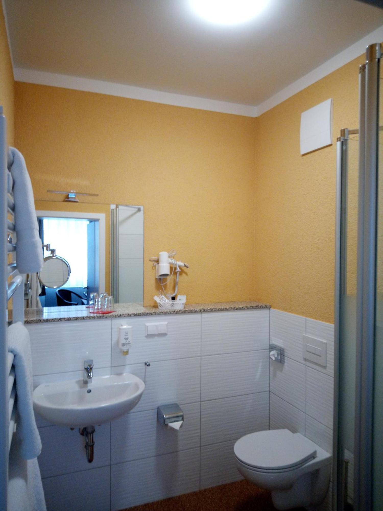 Hotel Zur Kulturweberei Finsterwalde Quarto foto